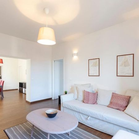 Joivy Spacious Family Apt For 4, In Carignano, Genua Exterior foto