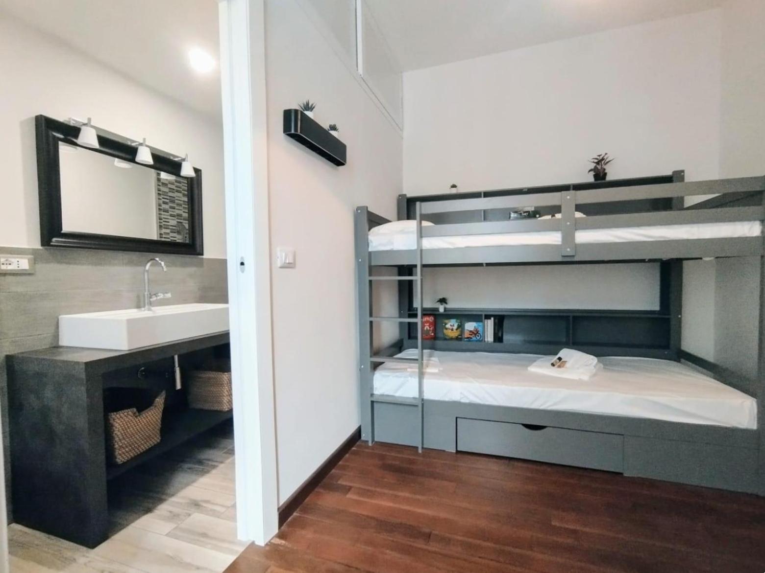 Joivy Spacious Family Apt For 4, In Carignano, Genua Exterior foto